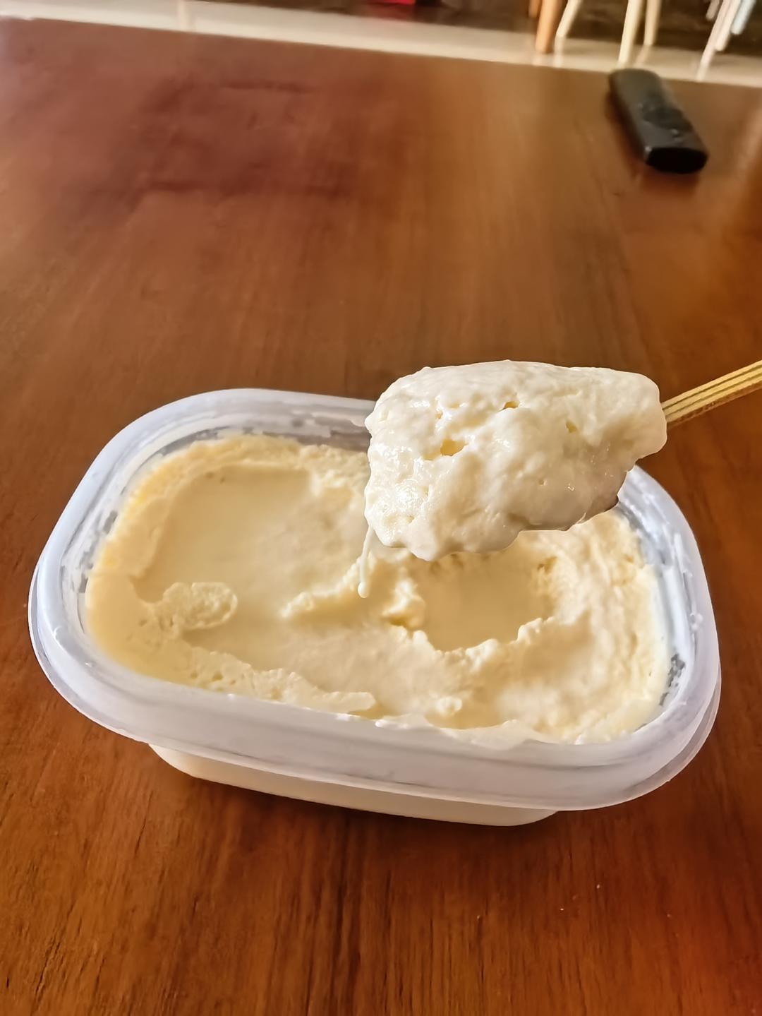 最最最好吃的榴莲冰淇淋