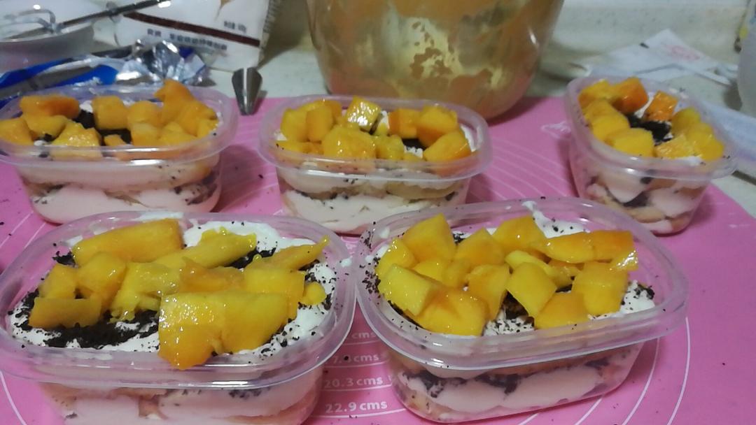 简单快手的便当饭盒水果盒子蛋糕