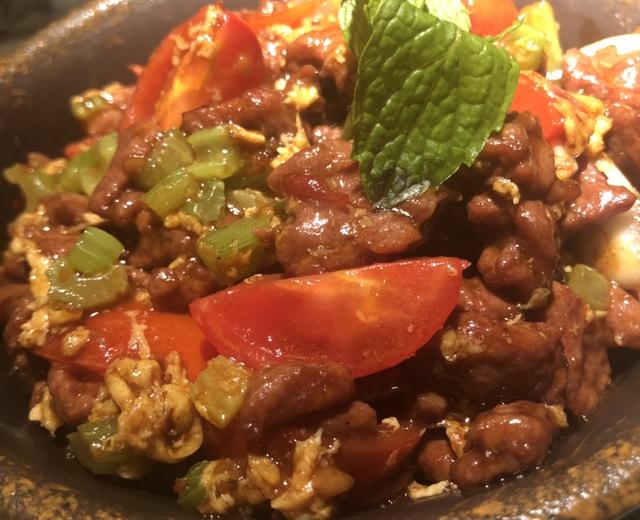 桂满陇辣炒牛肉的做法