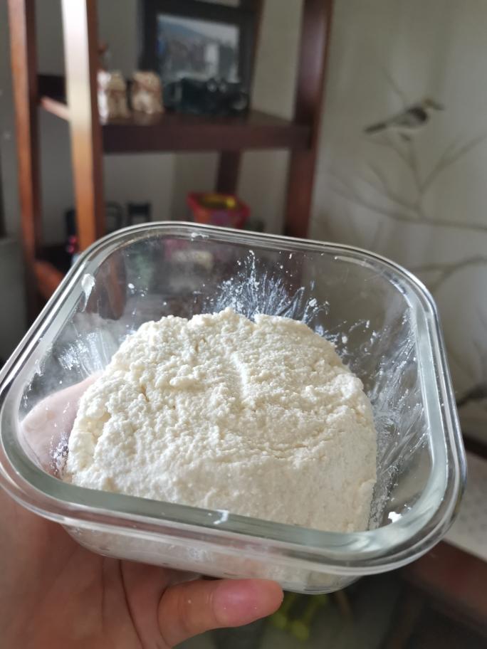 自制奶油奶酪（不用买柠檬汁不用买奶油，都是家里一定有的材料）