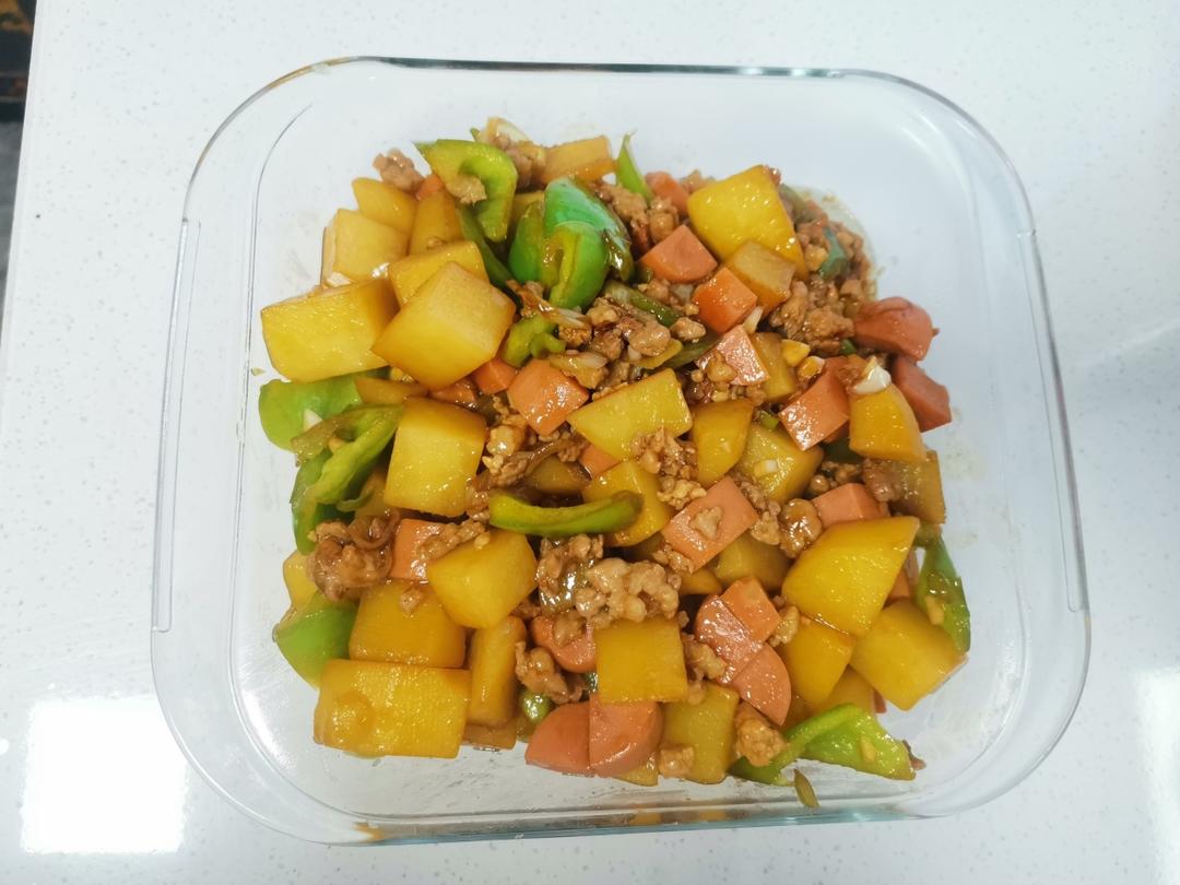 超级下饭的肉沫炒土豆！