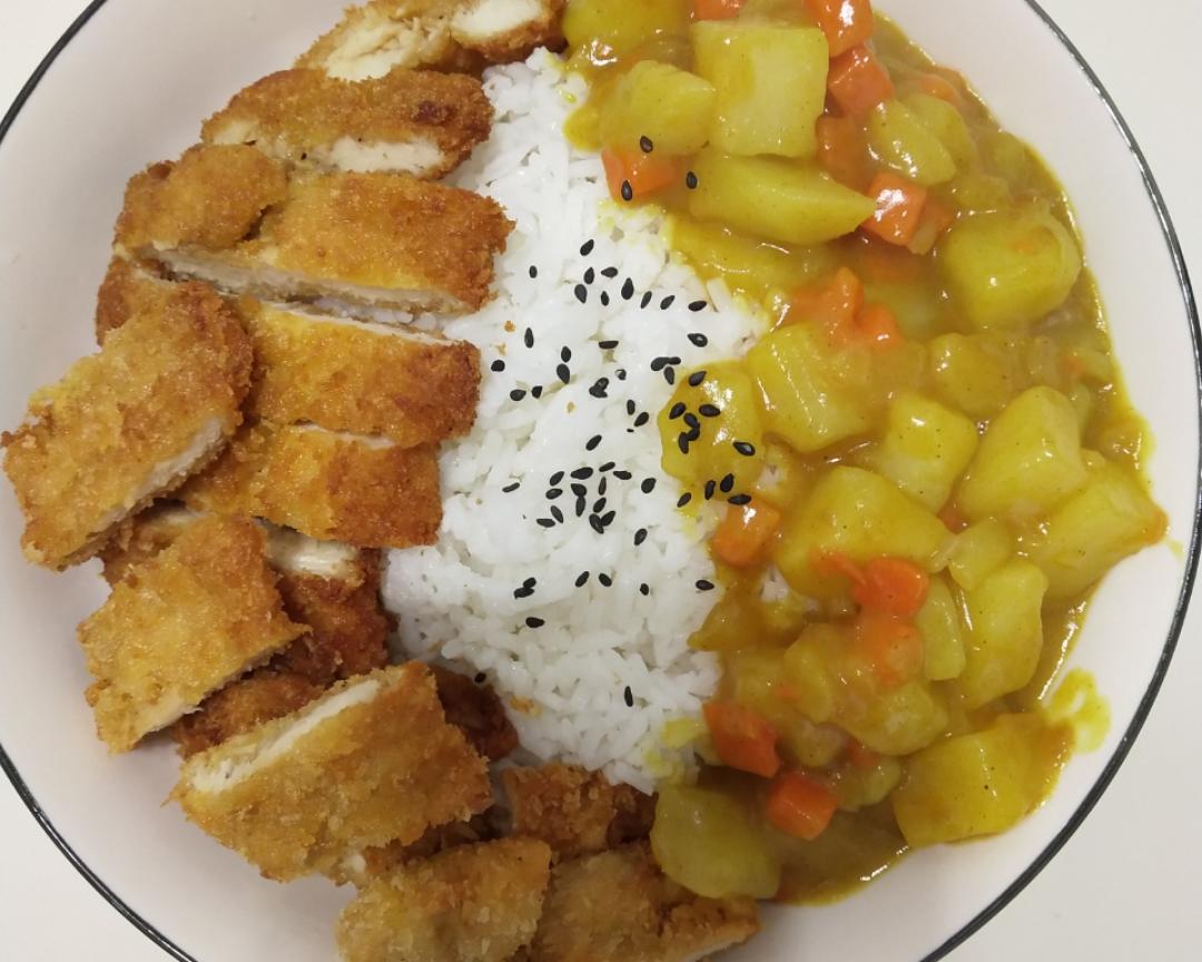 咖喱鸡排饭