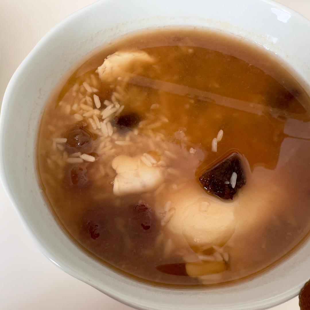 补气血暖宫之酒酿鸡蛋