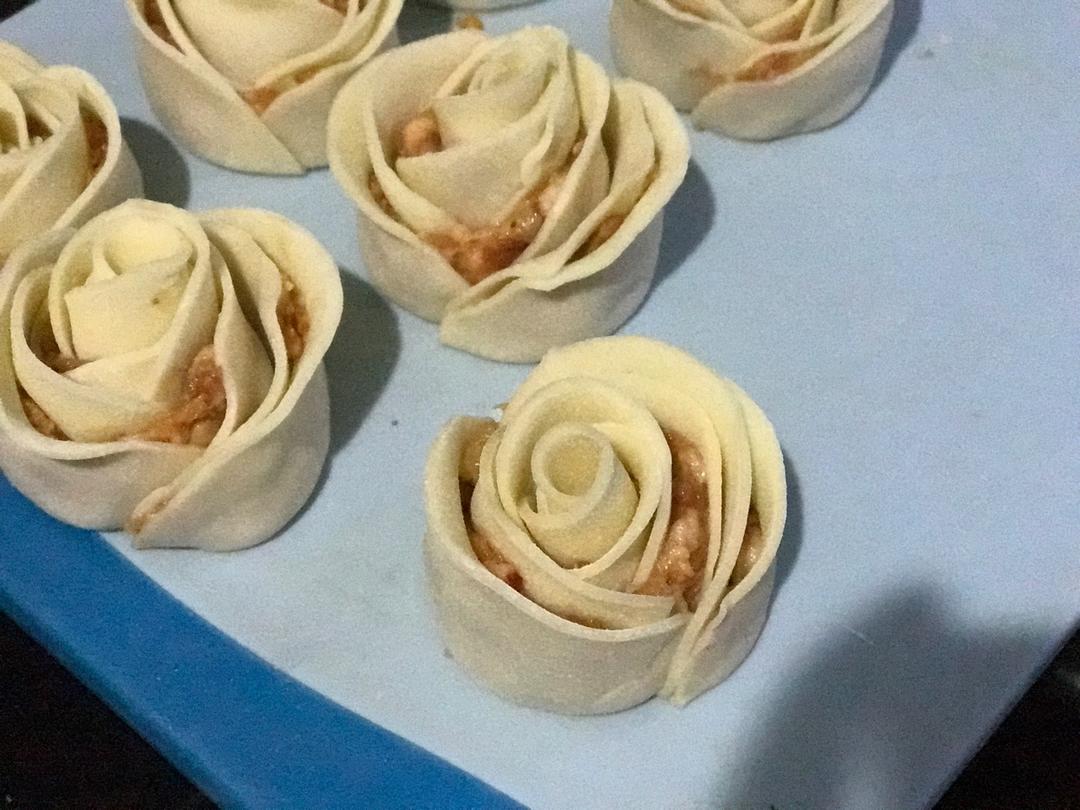 玫瑰花饺子