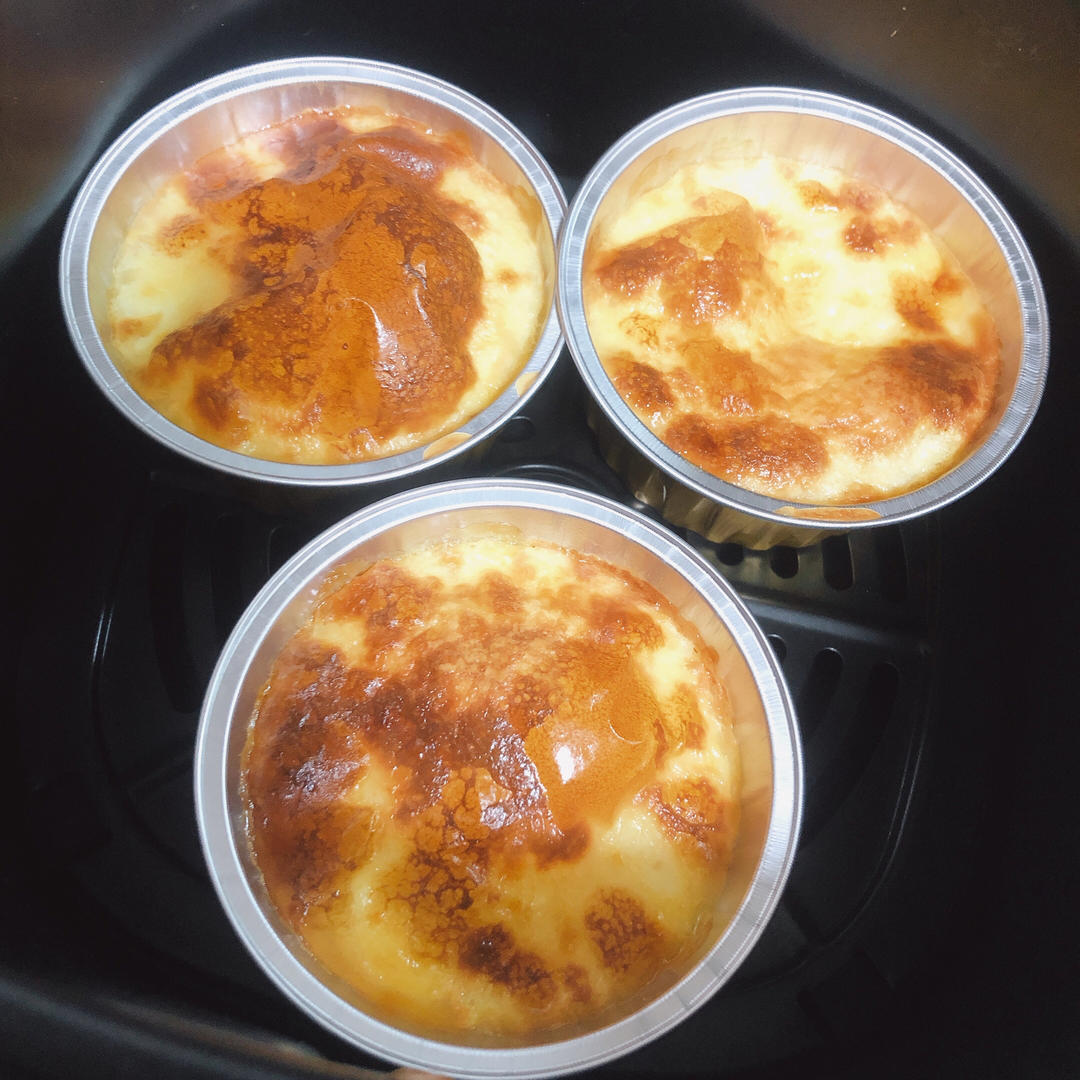 空气炸锅烤牛奶布丁