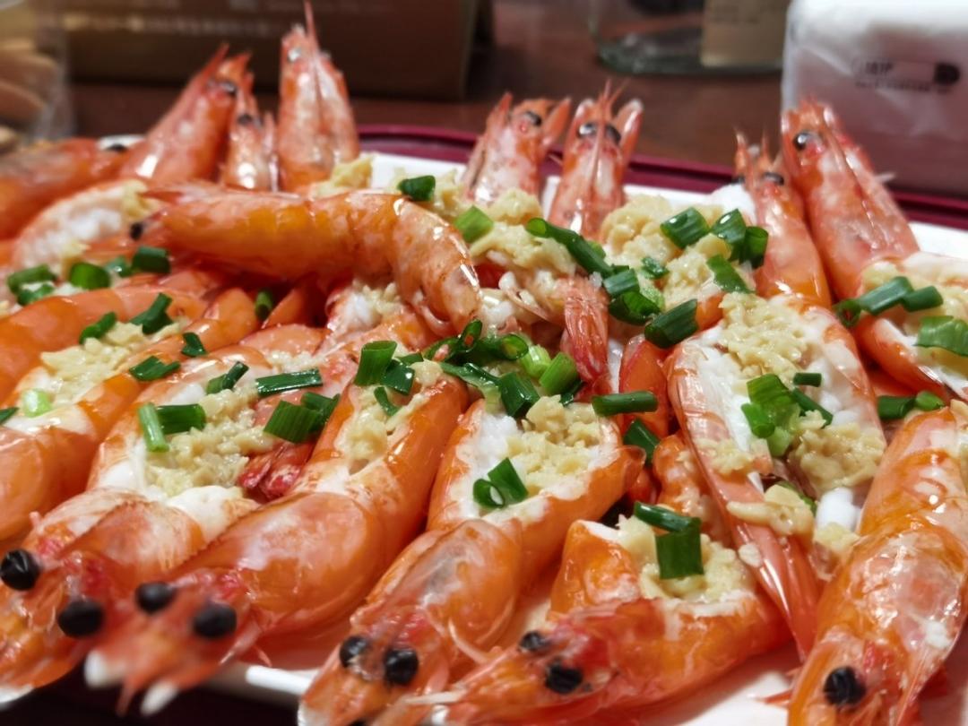 蒜蓉粉丝蒸大虾