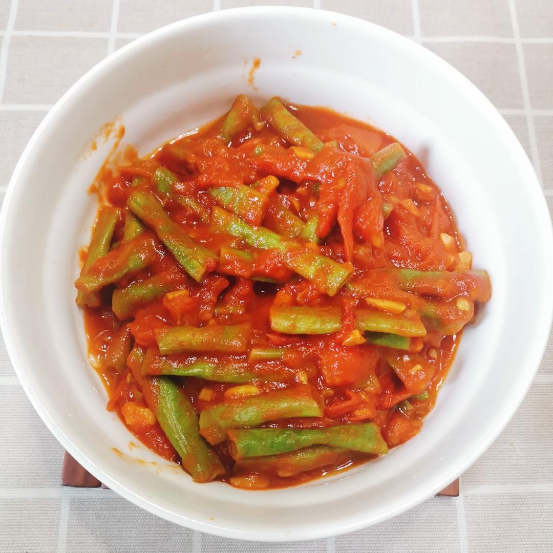 明日便当之能吃3碗饭的西红柿豇豆