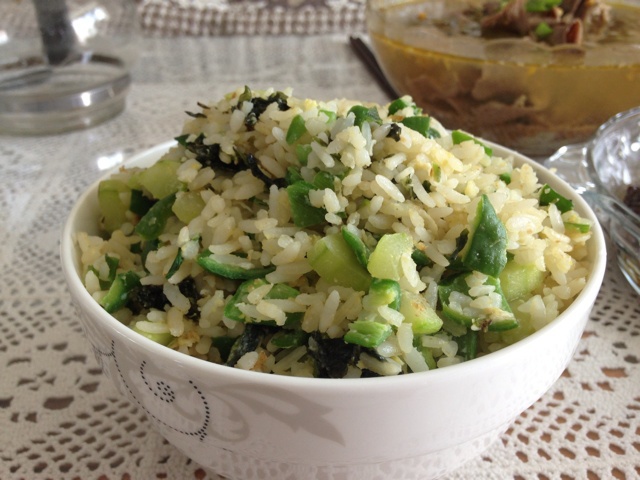 低卡瘦身紫菜蛋炒饭