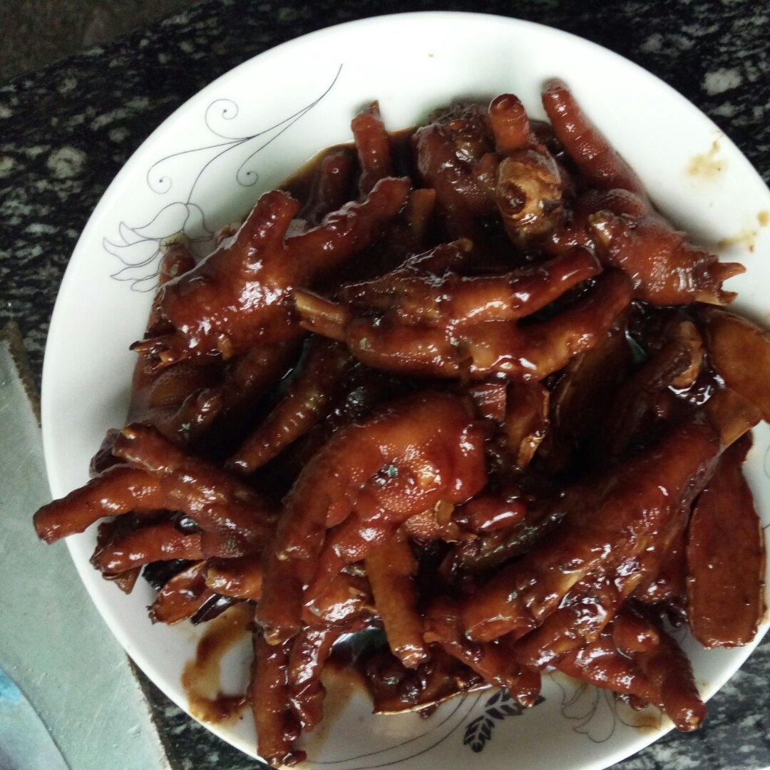 红烧鸡爪
