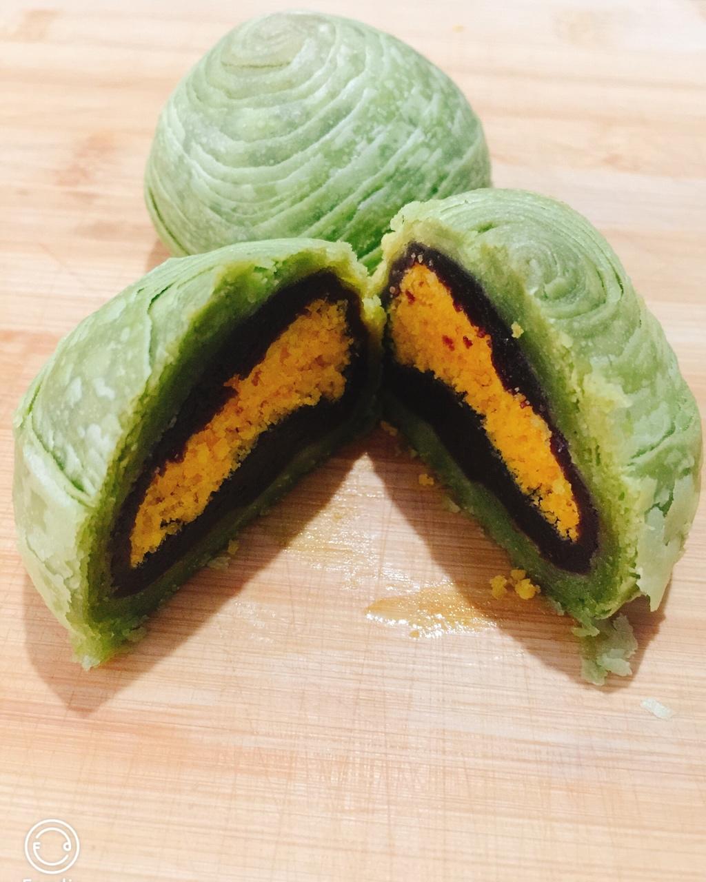 [香兰世家]掌心里的爱--紫薯蛋黄酥