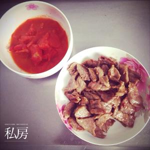 番茄洋葱炒牛肉的做法 步骤5