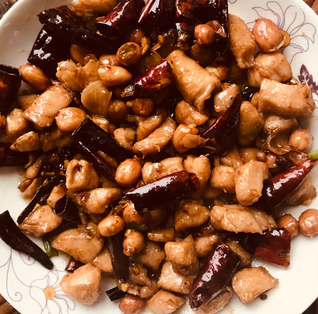 传统宫保鸡丁