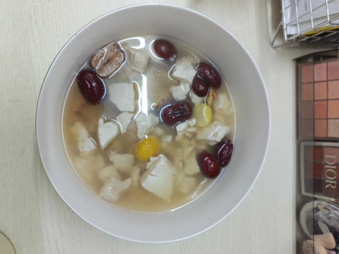 鸡胸肉豆腐板栗汤
