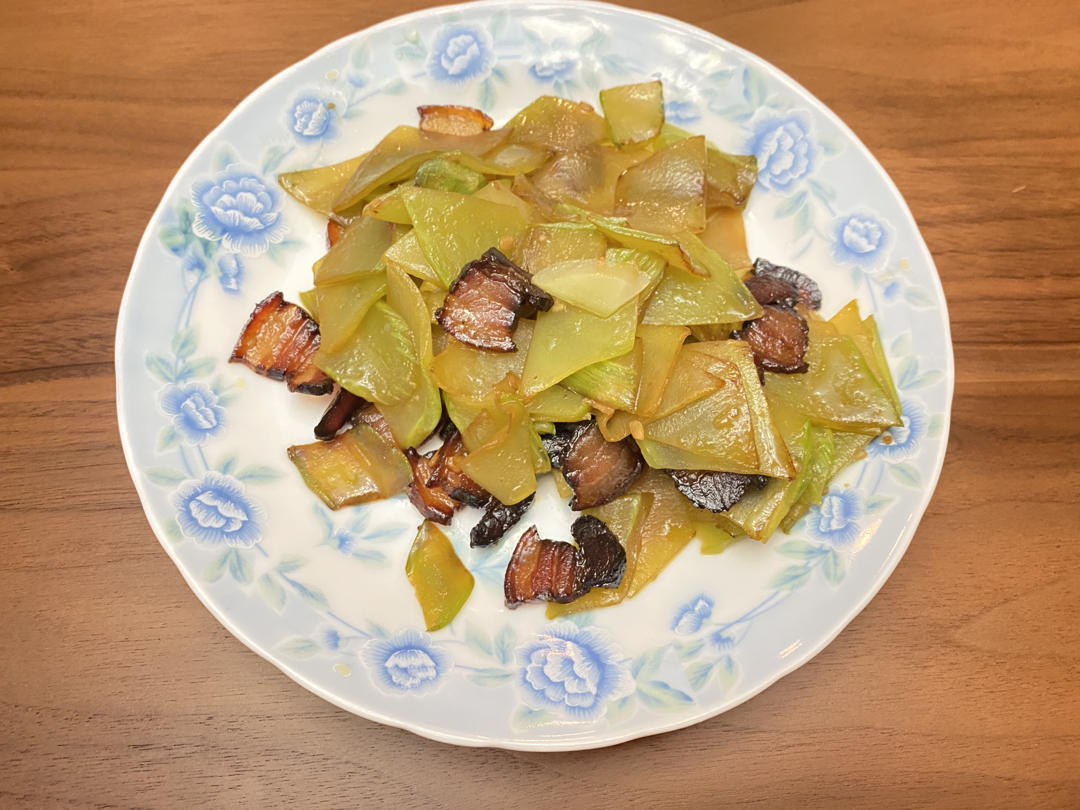 莴笋炒腊肉