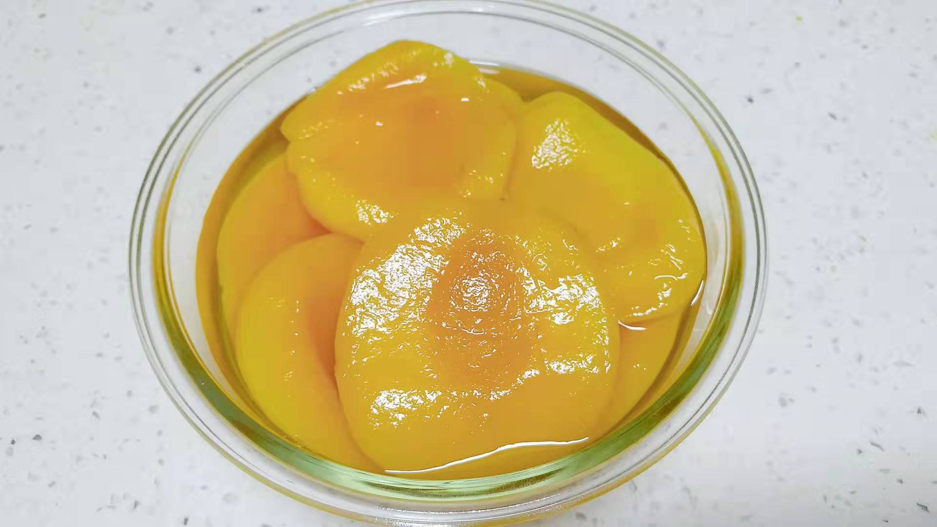 滴水不加的黄桃罐头，软硬随心，甜度随意，制作超简单