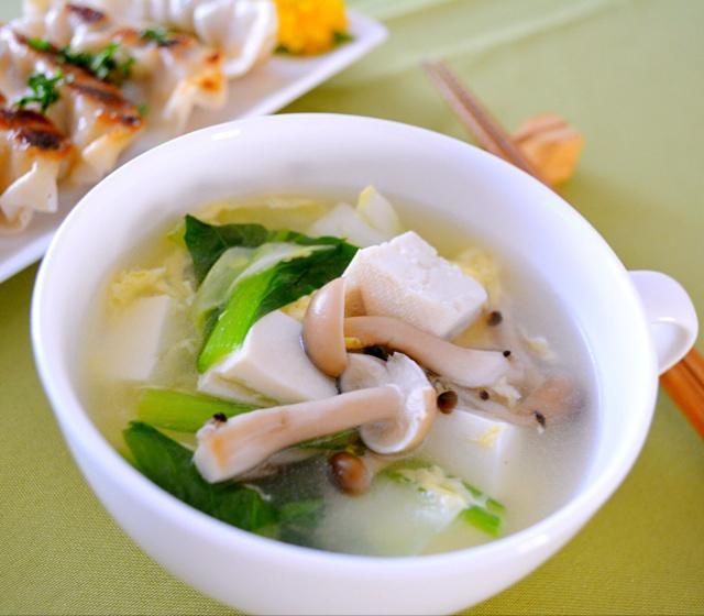 步骤图 野菜豆腐汤的做法 野菜豆腐汤的做法步骤 菜谱 下厨房 步骤图 野菜豆腐汤的做法 野菜豆腐汤的做法步骤 菜谱 下厨房