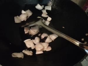 孩子超爱吃的杏鲍菇卤肉盖浇饭的做法 步骤3