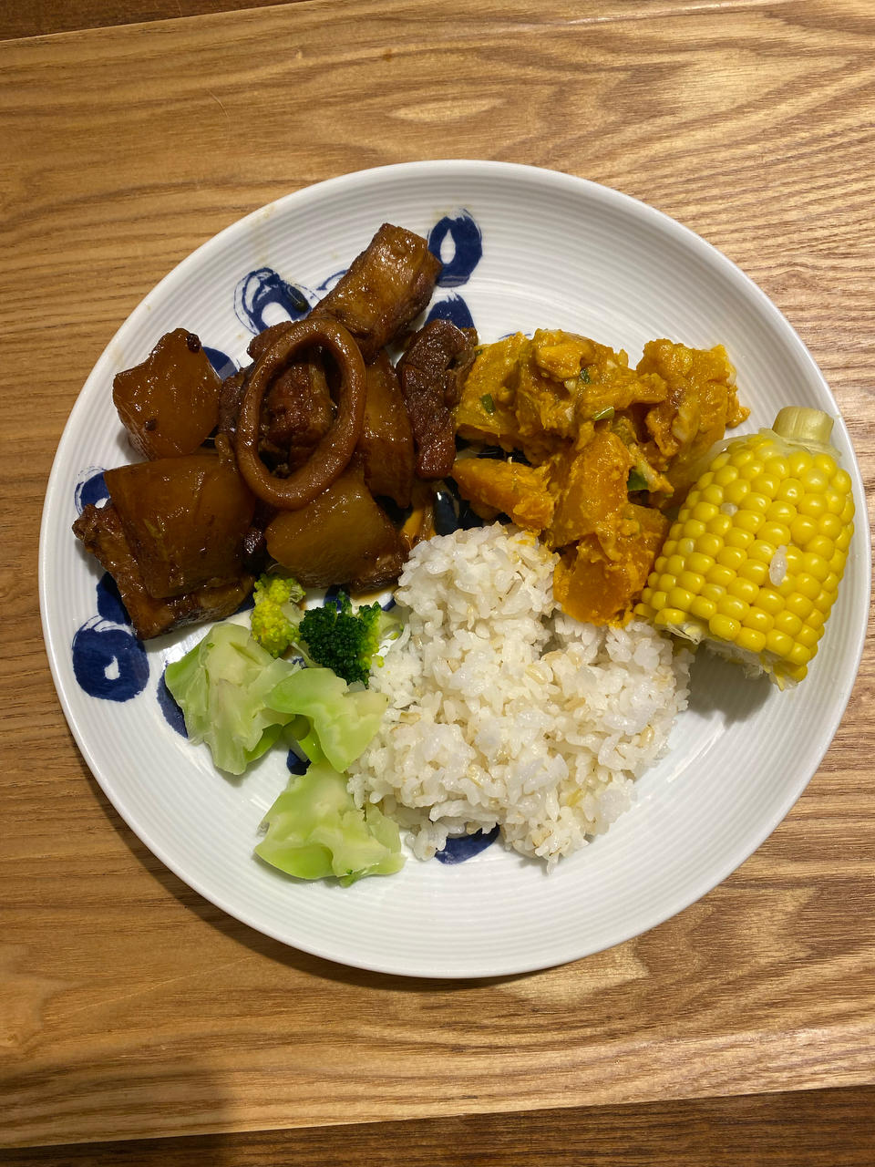 吃一块想两块不油不腻红烧肉