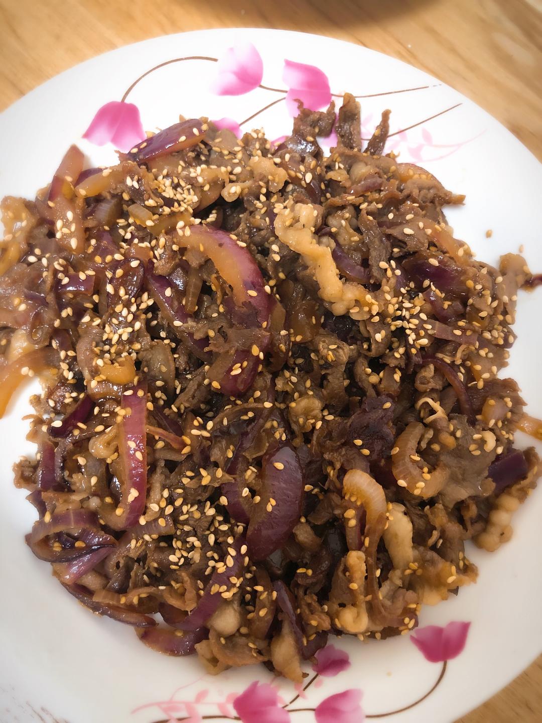 工作日快手晚餐之羊肉卷炒洋葱