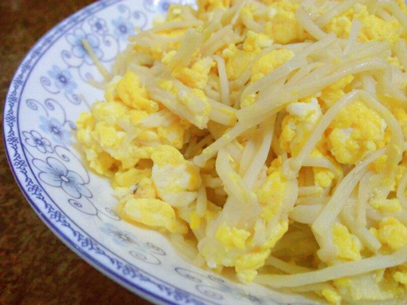 金针菇炒蛋