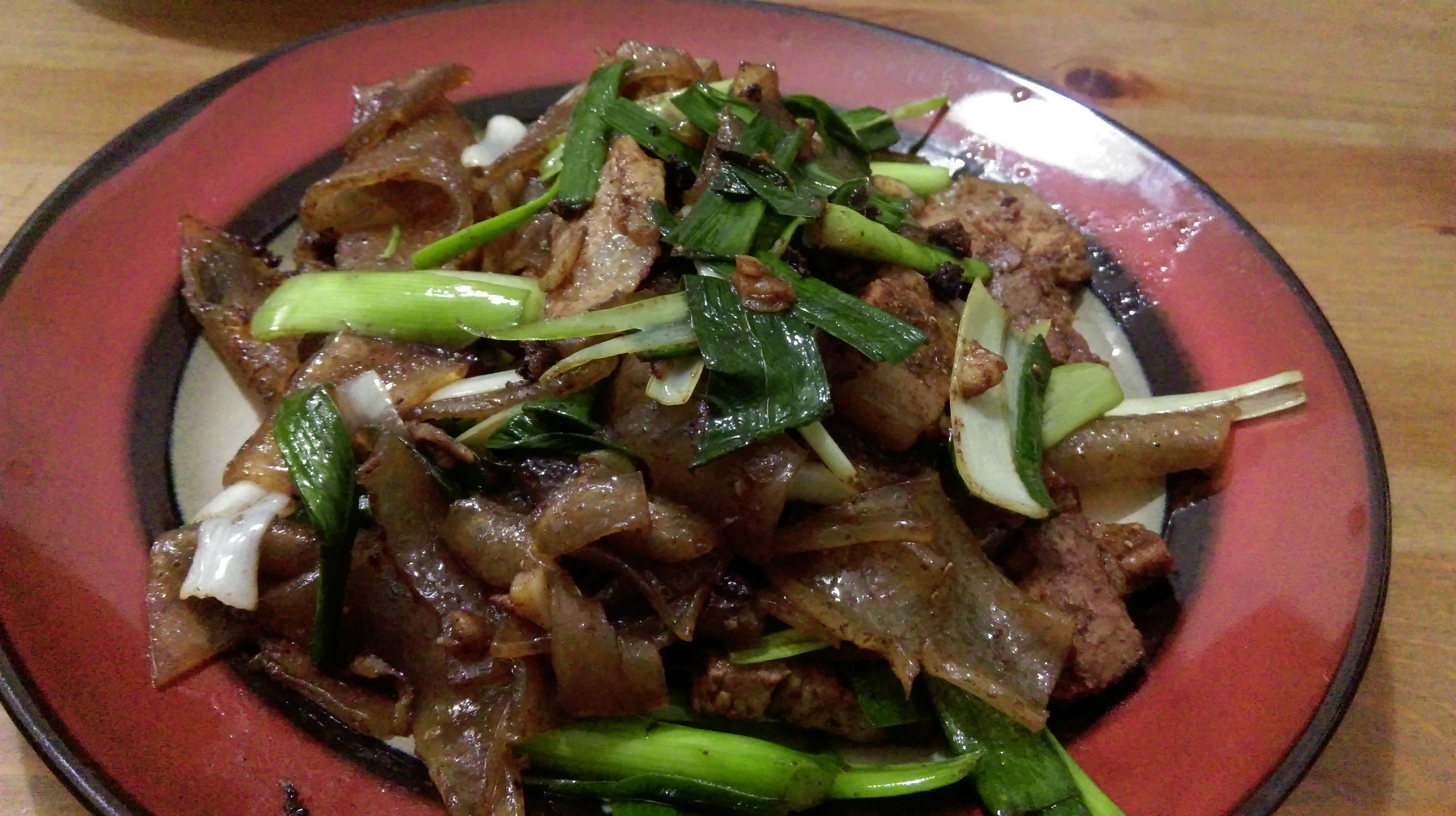 米拉大人做的苕皮蒜苗回锅肉超下饭