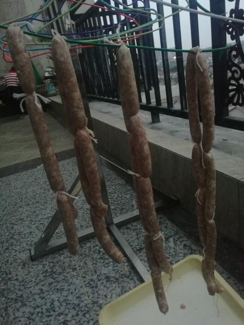 秘制黑胡椒风味脆皮肠