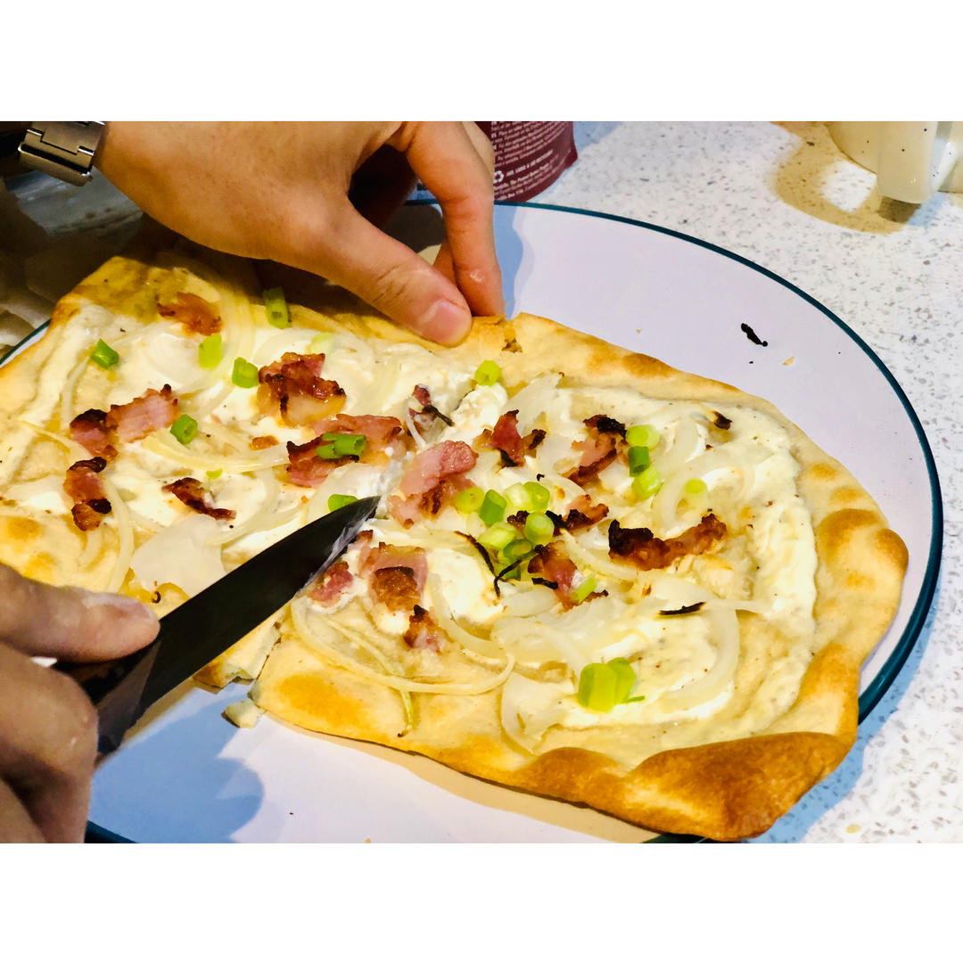 圣诞美食 比Pizza好吃太多 正宗德式火焰薄饼 火焰馅饼