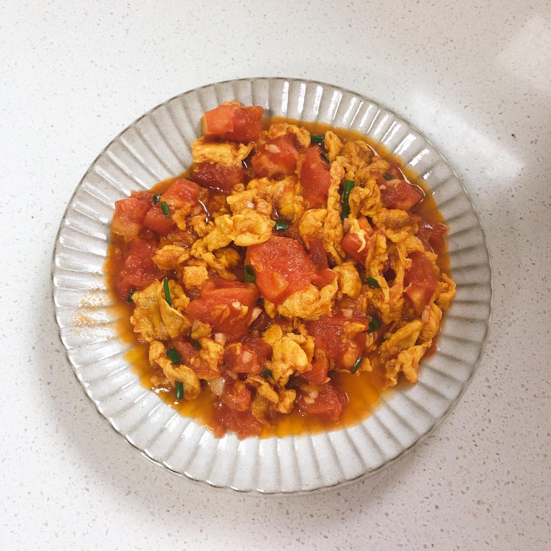 番茄炒鸡蛋（超浓的番茄味）