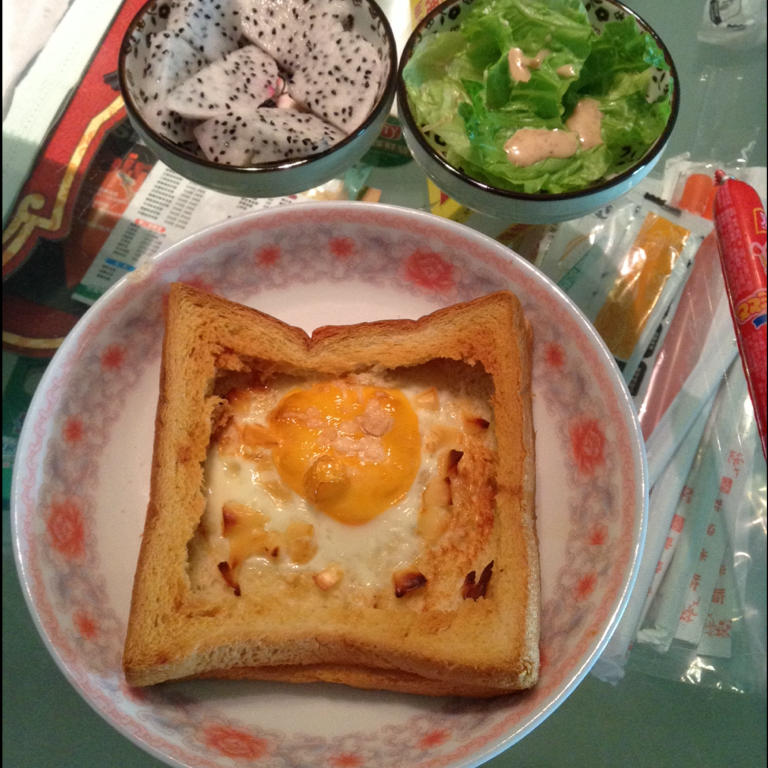快手早餐 -- 吐司太阳蛋