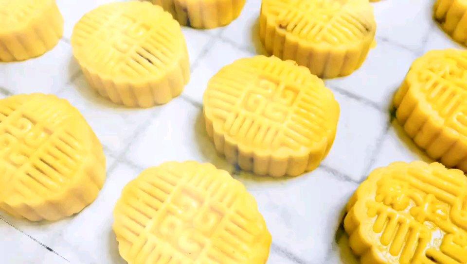 椰香绿豆糕（红豆内陷）的做法