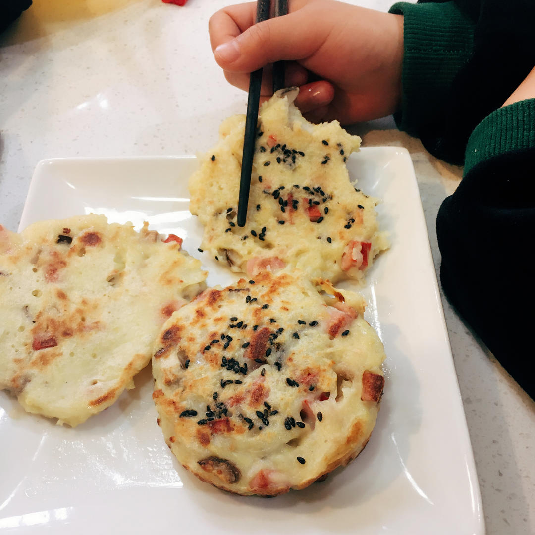 两步搞定土豆饼