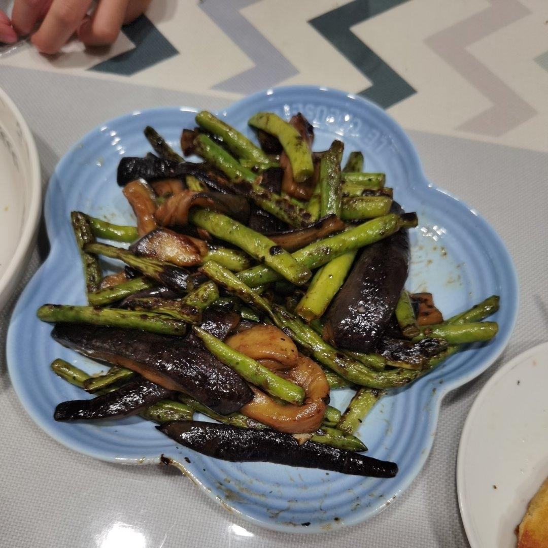 豆角烧茄子