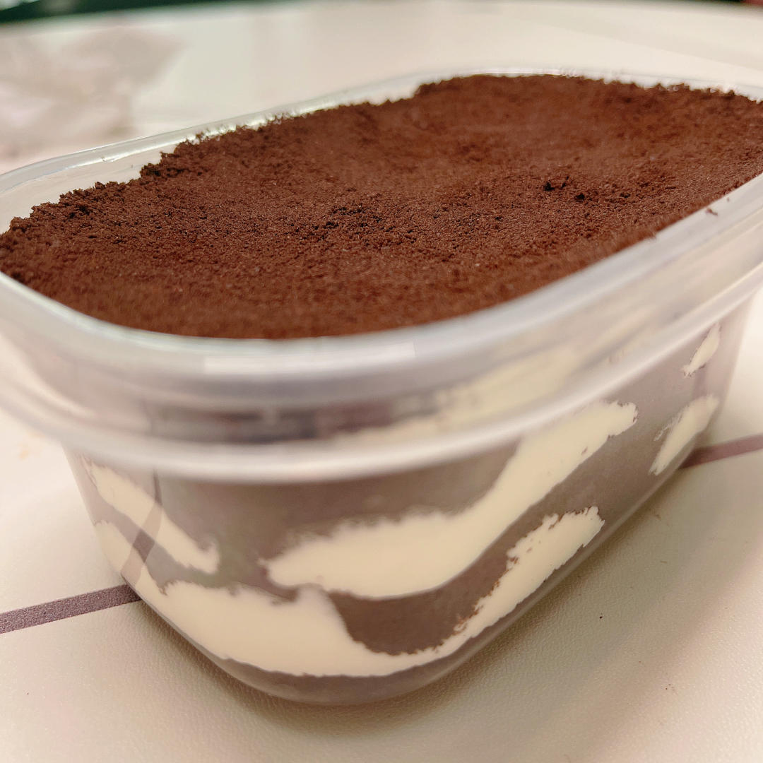 双色木糠盒子蛋糕