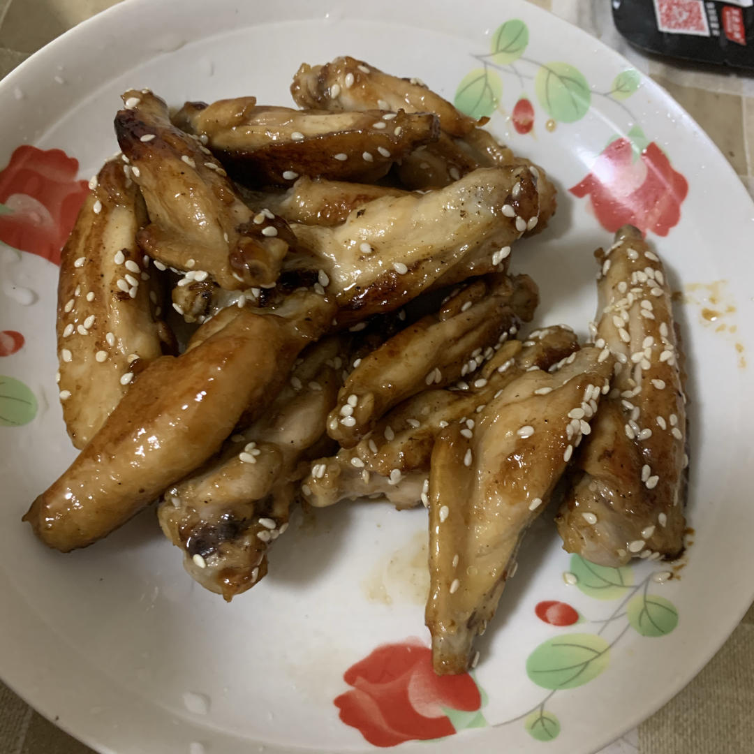 不舔手指算我输‼️做法超简单的鲜嫩多汁秘制小鸡翅🔥