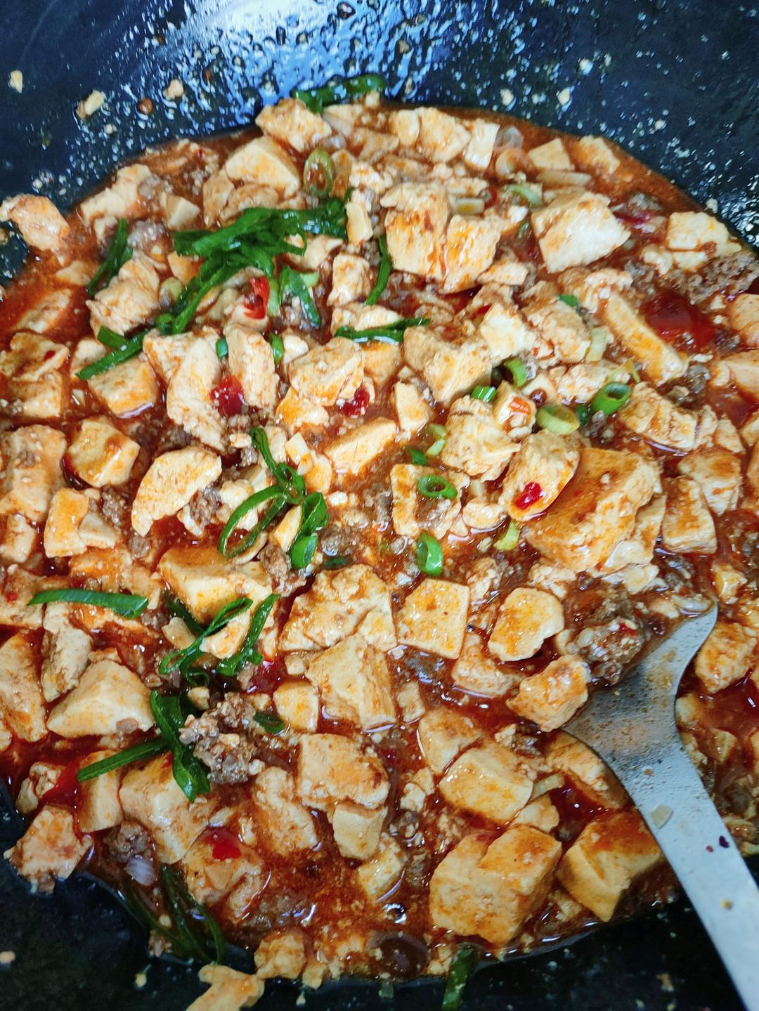 牛肉麻婆豆腐