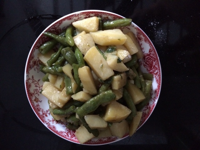 土豆炖豆角