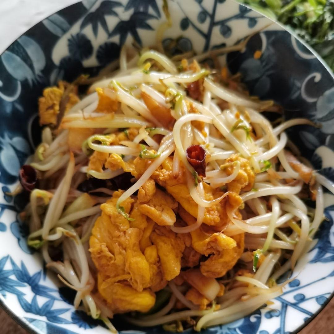 豆芽炒鸡蛋