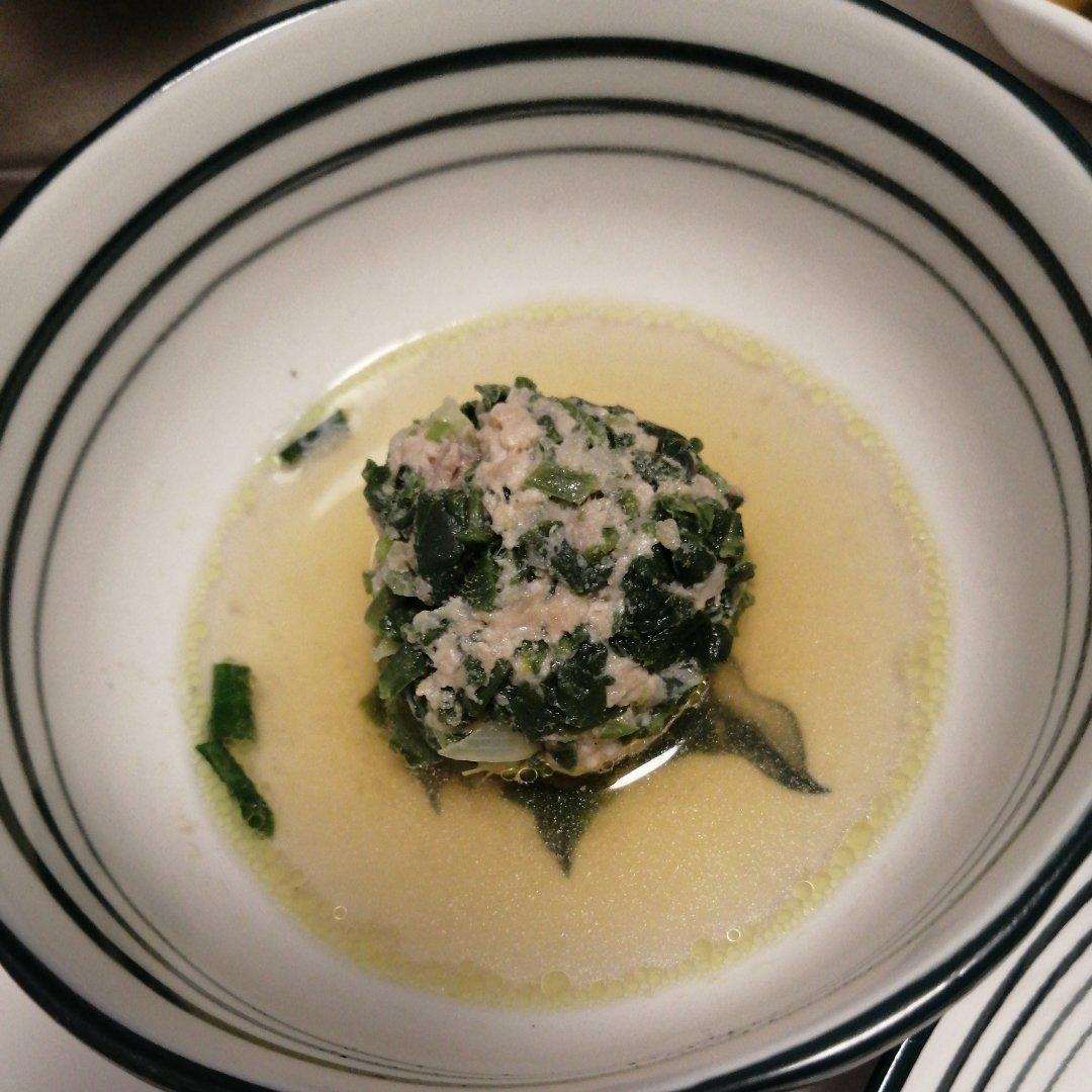 荠菜猪肉圆子