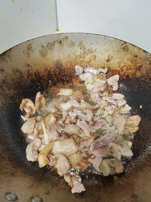 家常豆角炒肉的做法 步骤1