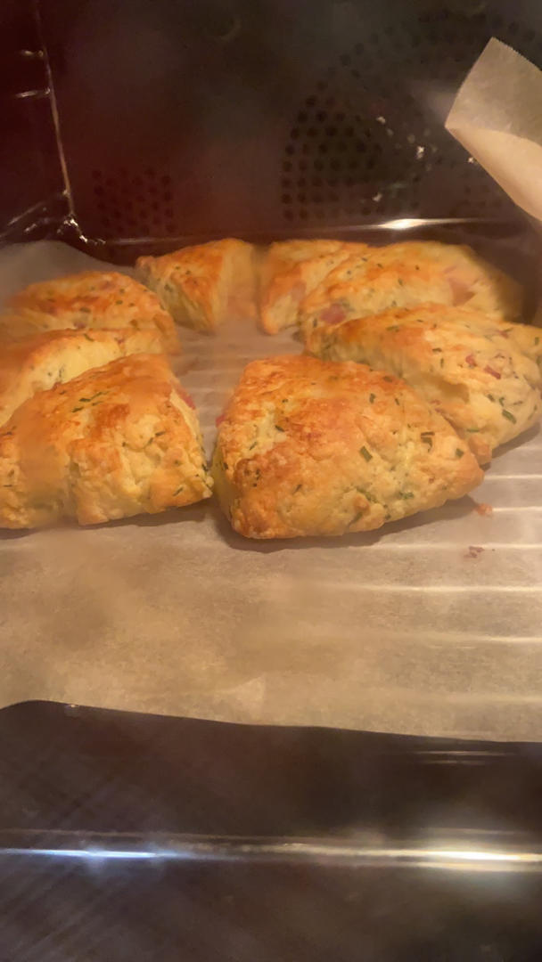 超级好吃的咸味司康Savoury Scones