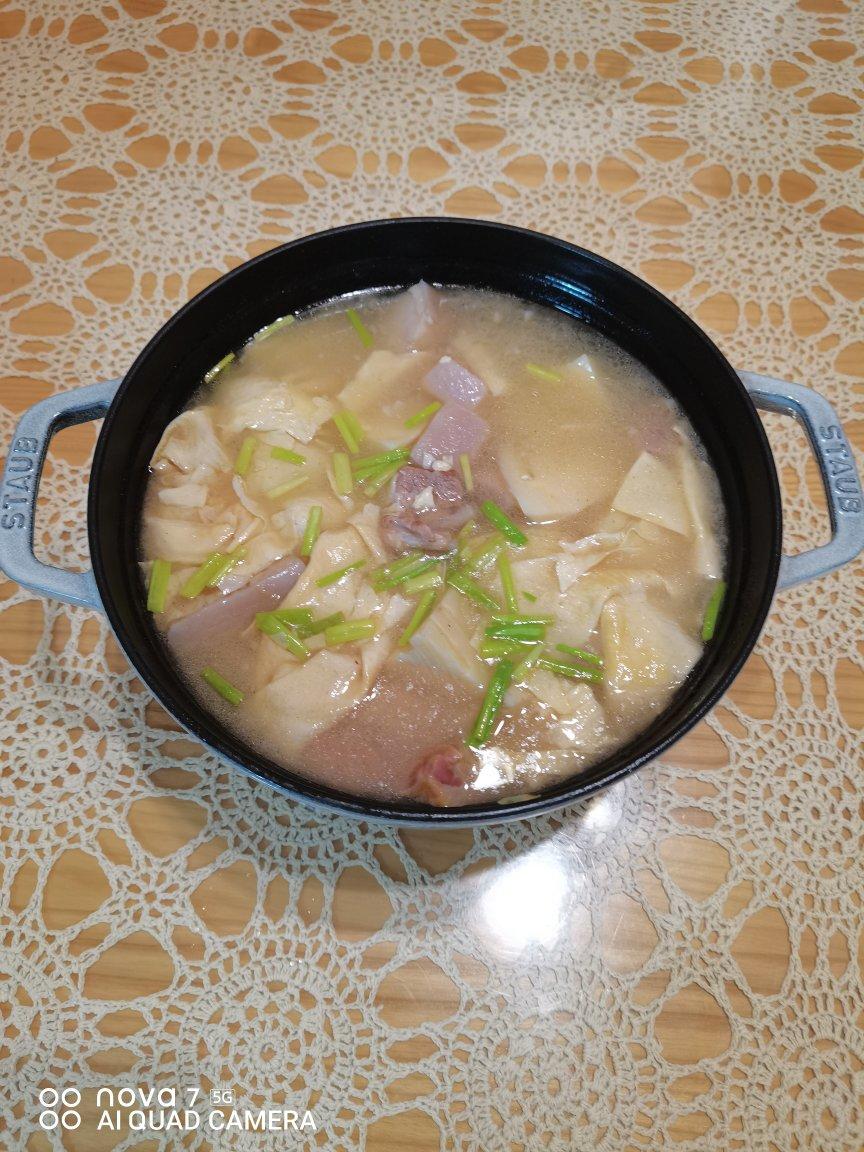 腌笃鲜