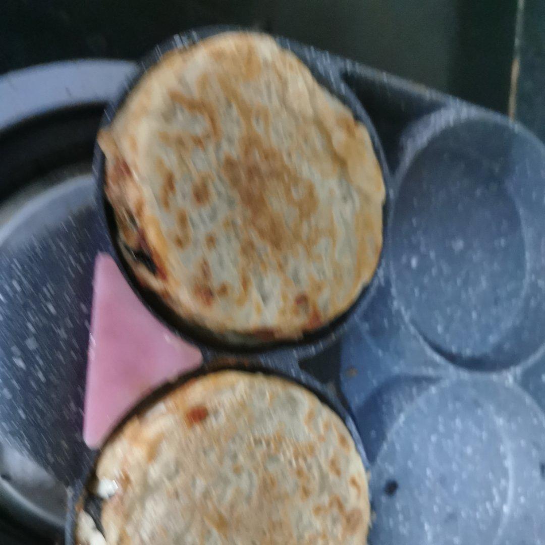 早餐霸王~沉甸甸鸡蛋汉堡