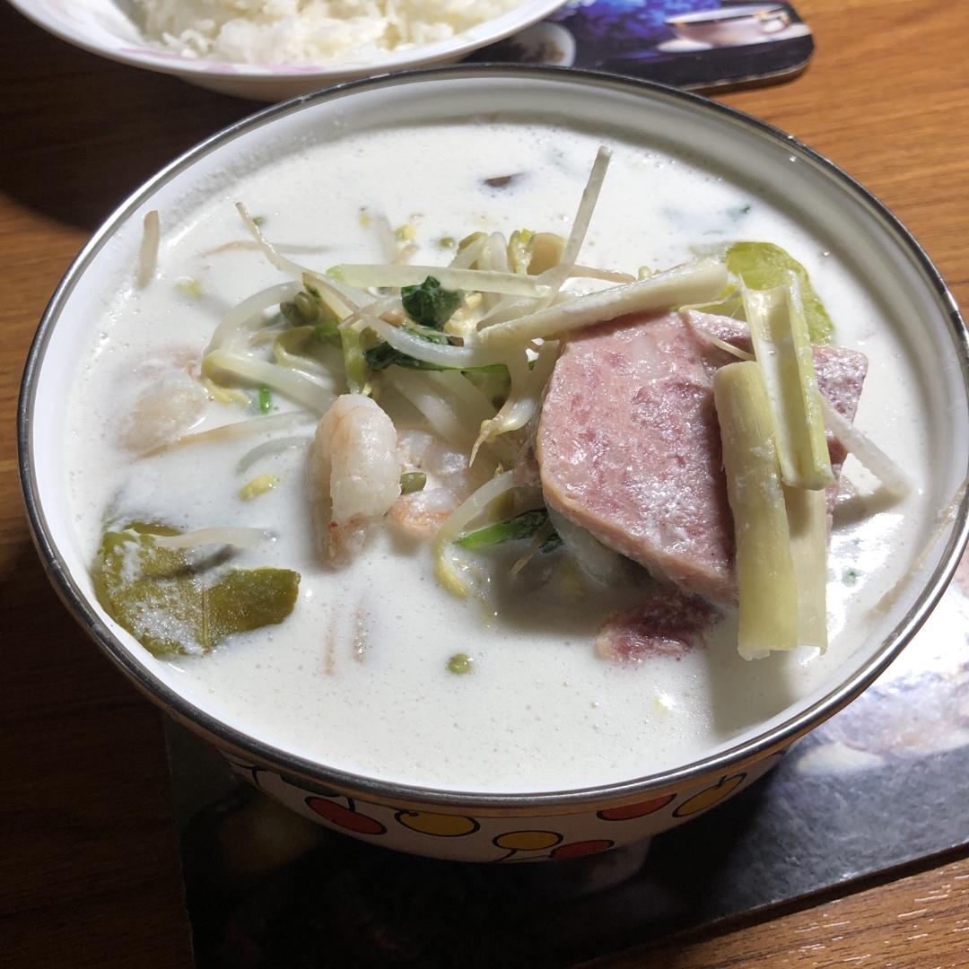 正宗泰国椰汁鸡汤Tom Kha Gai