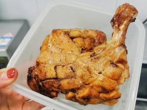 微波炉17分钟烤鸡全腿的做法 步骤5