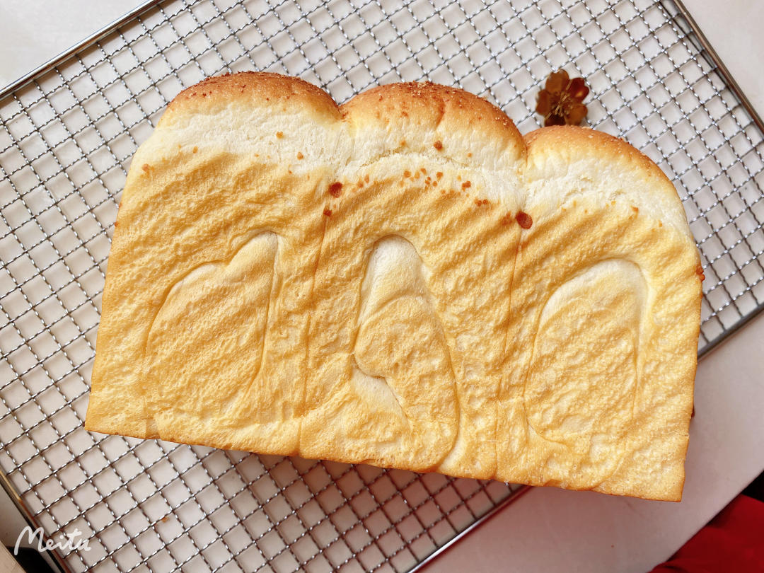 一次发酵❗️手撕吐司面包，柔软拉丝～