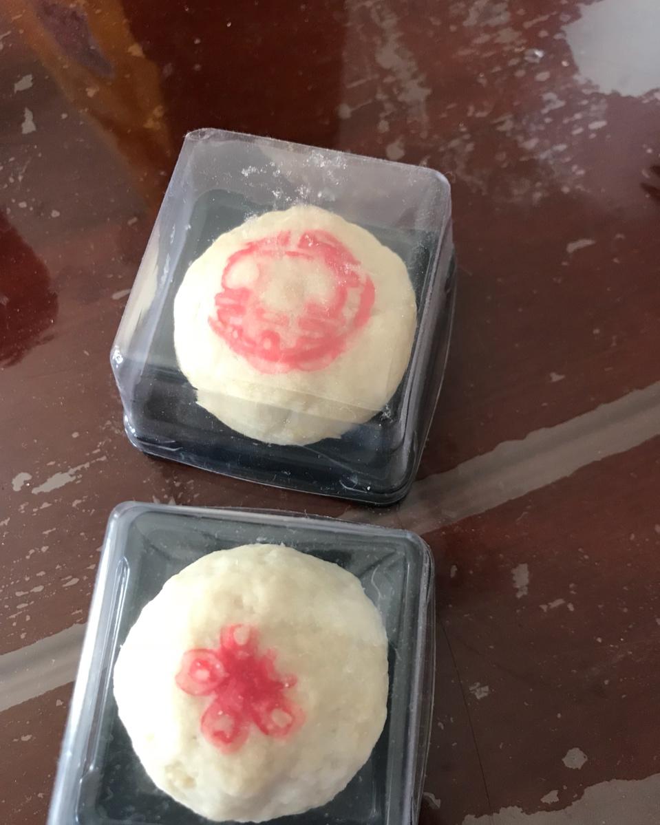 滇式玫瑰云腿月饼