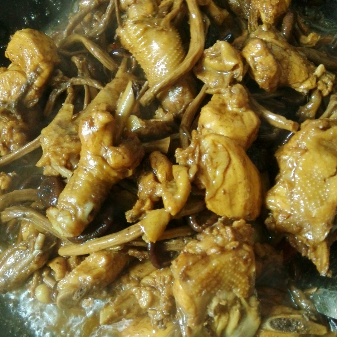香菇炖鸡