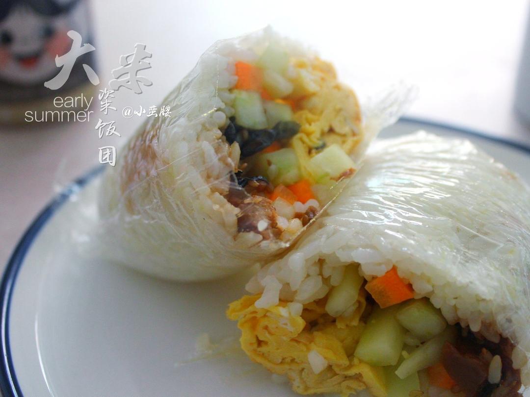 复古又新式的周末早餐——港式冻鸳鸯奶茶+糍饭团