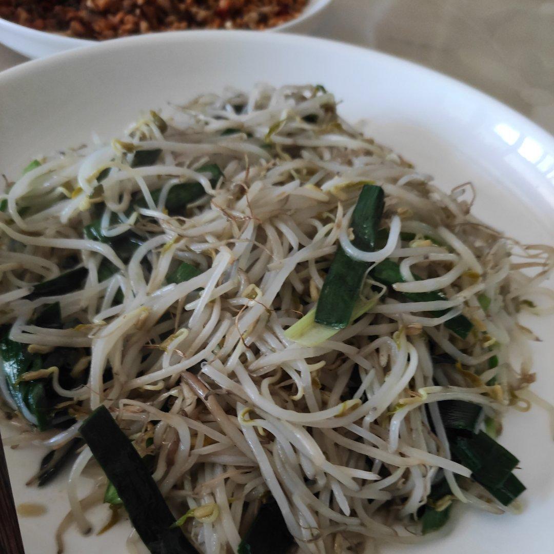 小炒绿豆芽
