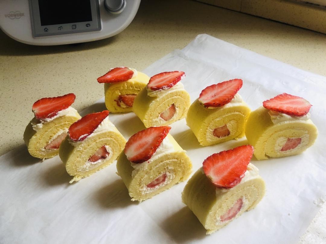 小四卷～风靡美食群的美味蛋糕卷